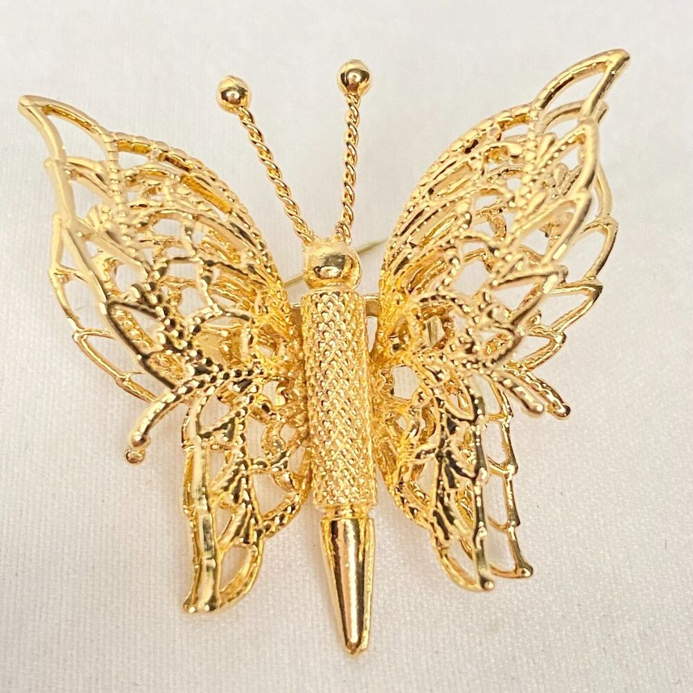 💎Monet Signed Gold Tone 3D Filigree Butterfly Brooch Pin Vintage